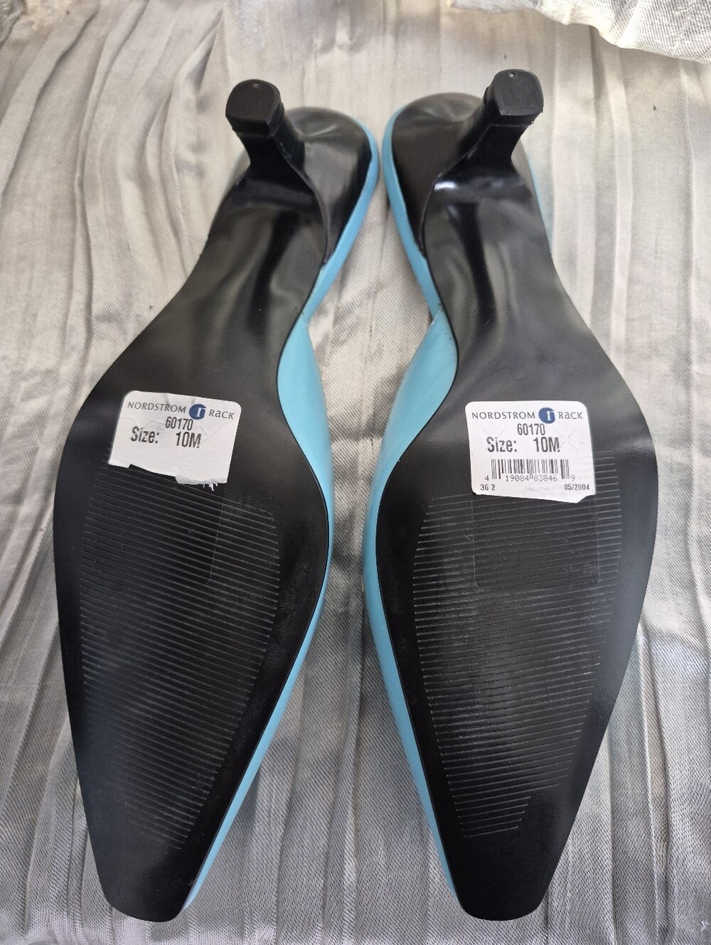 Preview International Women's Light Blue Leather Kitten Heel Mules - Picture 9 of 9